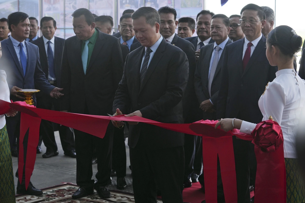 Campuchia khánh thành sân bay tỷ USD do Trung Quốc rót vốn - 1