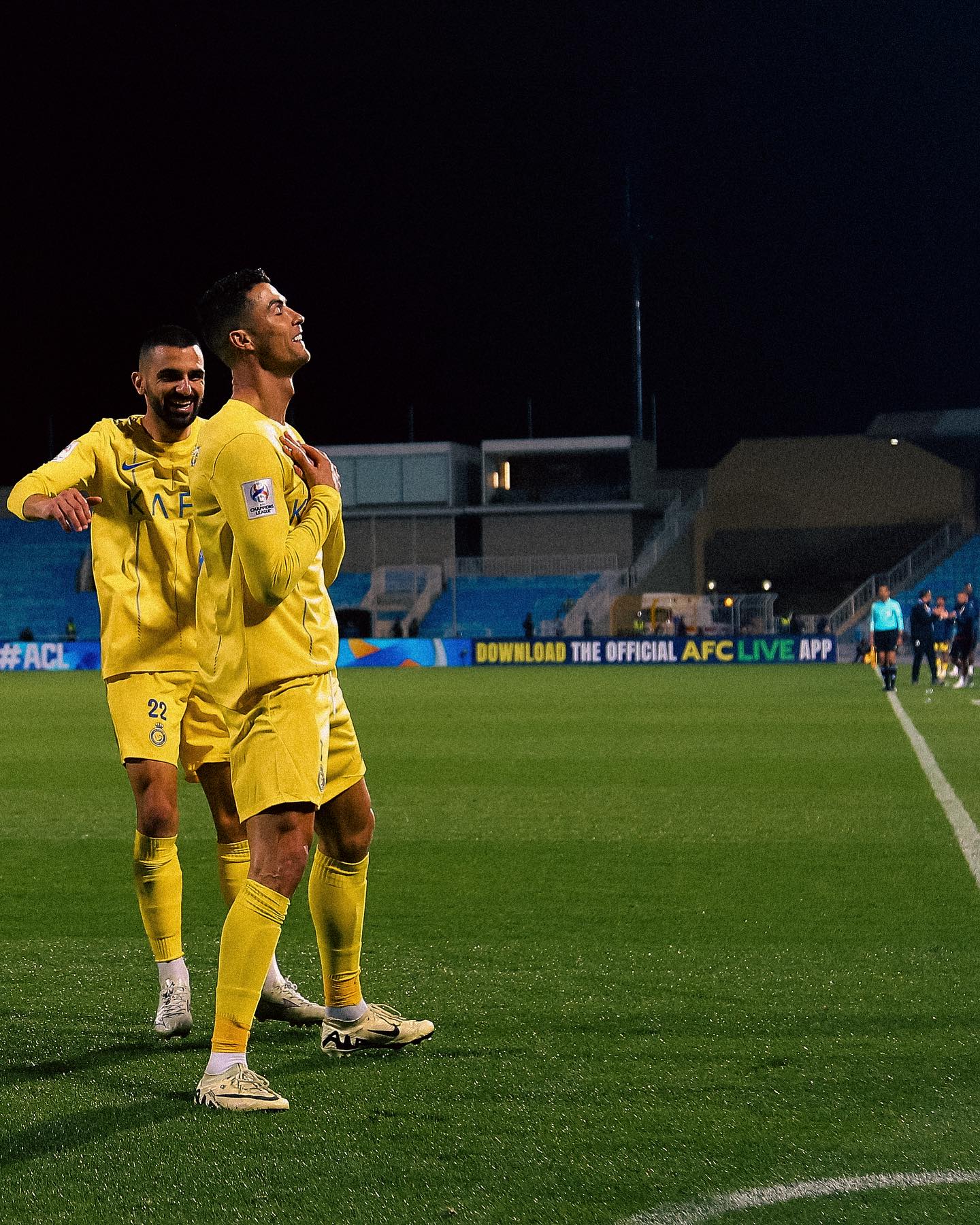 Ronaldo gây sốt với pha ăn mừng mới khi giúp Al Nassr thắng ở AFC Champions League- Ảnh 2.