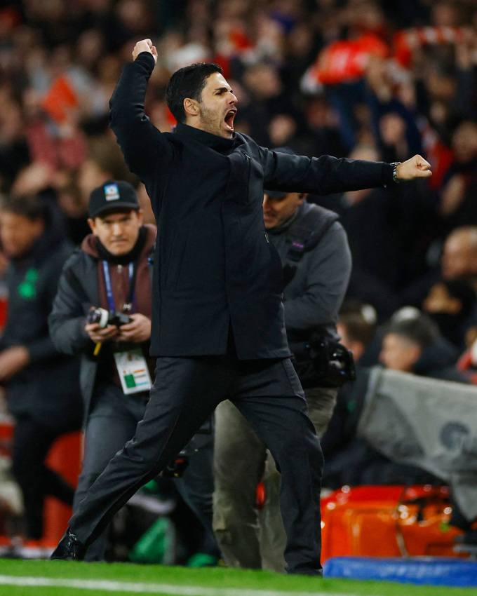 Trainer Arteta war begeistert, nachdem Trossard am 4. Februar in der 23. Runde der Premier League im Emirates Stadium einen 3:1-Sieg für Arsenal gegen Liverpool besiegelt hatte. Foto:Premier League