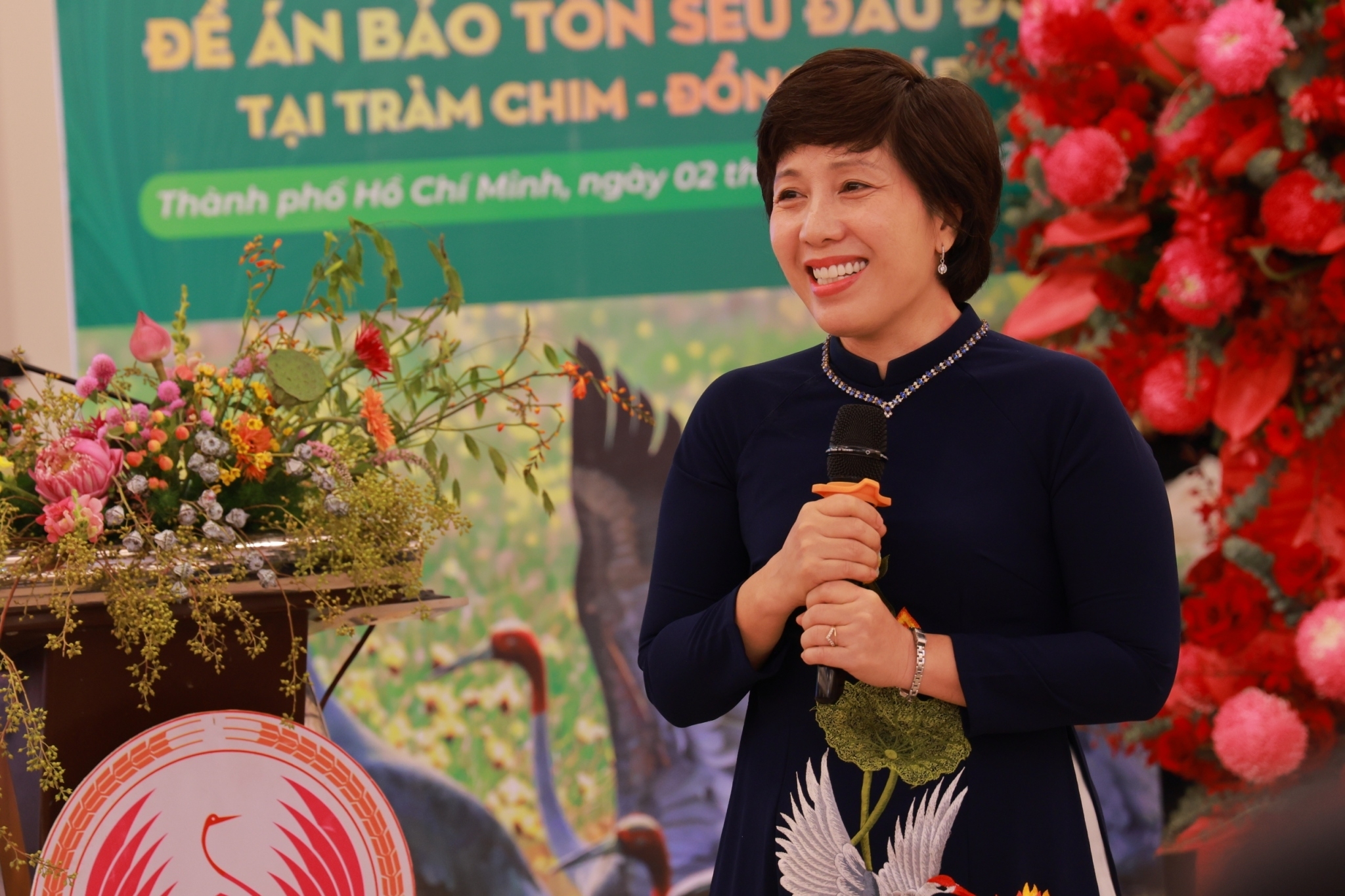 La Sociedad Anónima de Vietnam patrocina un millón de dólares para el proyecto de conservación de la grulla de corona roja en Dong Thap