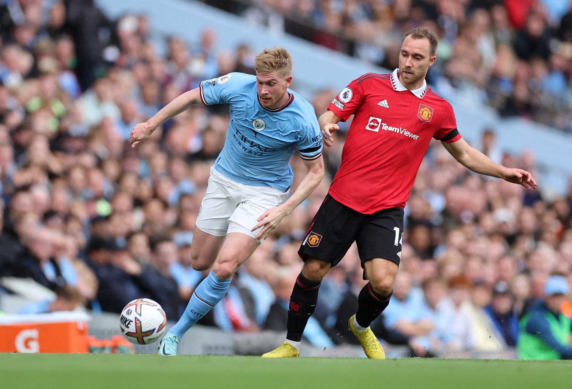 Chung kết Cúp FA: Derby trên tầm cao - Ảnh 1.