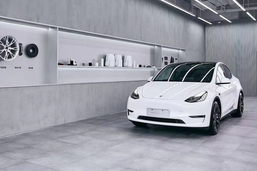 Tesla termine une voiture électrique en seulement 45 secondes photo 1