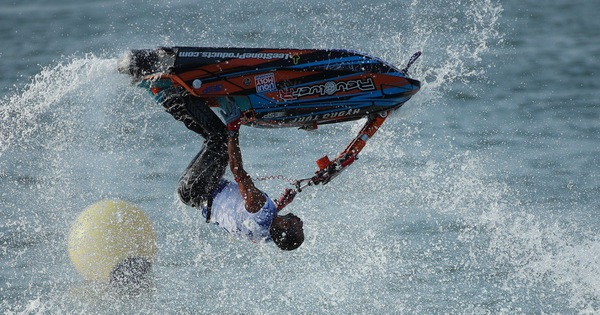 Arabischer Jetski-Rennfahrer legt Berufung ein und gewinnt Goldpokal in Binh Dinh zurück