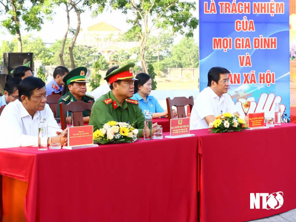 Mít tinh hưởng ứng “Tháng hành động phòng, chống ma túy và Ngày toàn dân phòng, chống ma túy” năm 2023