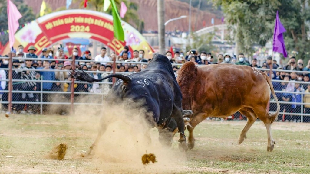 Nét đẹp văn hóa vùng cao Điện Biên Đông