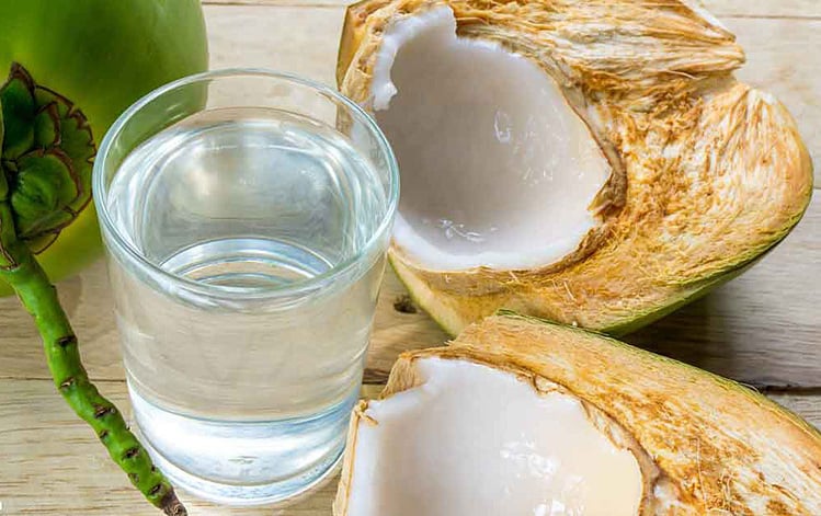 Consejos para beber agua de coco para una buena salud