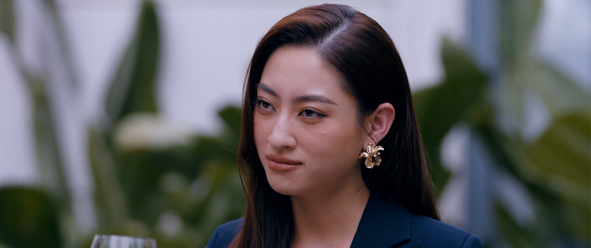 Phim điện ảnh 'Chiếm đoạt' có Miu Lê đóng chính tung trailer ngập cảnh nóng 18+ - Ảnh 7.