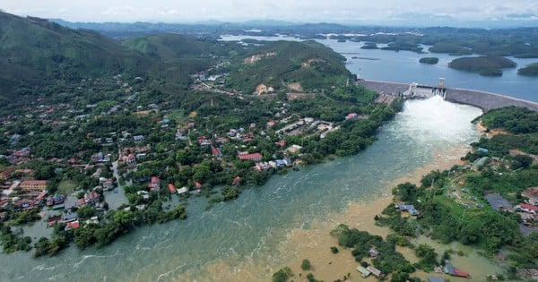 Neueste Bilder des Thac Ba-Wasserkraftwerkssees von oben