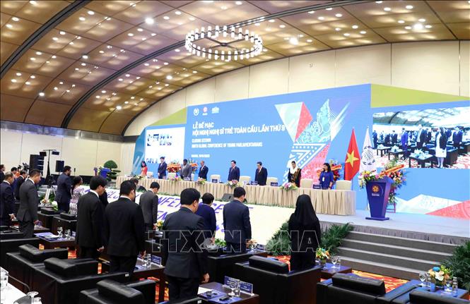 Sesión de clausura de la IX Conferencia Mundial de Jóvenes Parlamentarios