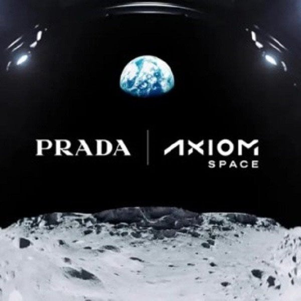 Prada tham gia thiết kế trang phục du hành vũ trụ cho NASA