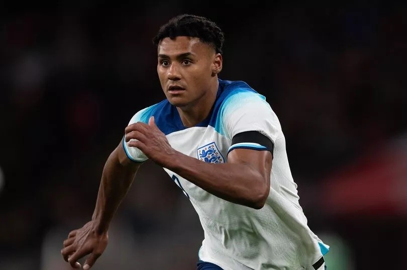 : Arsenal ưu tiên ký Ollie Watkins;