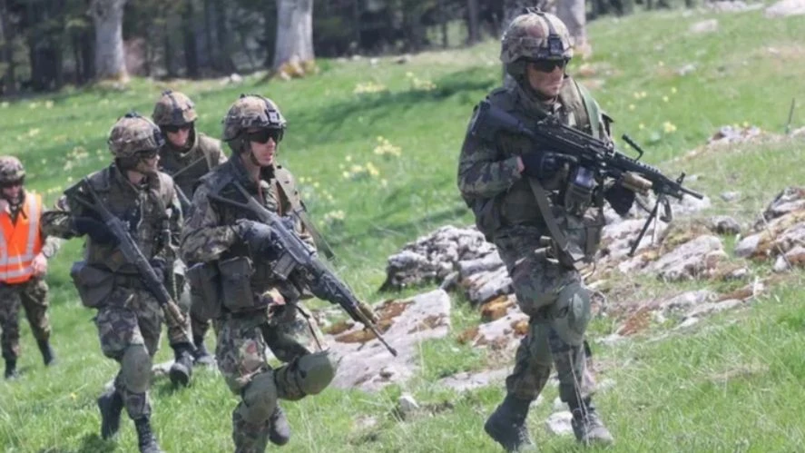 Switzerland increases military budget