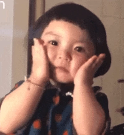 Từng khiến cư dân mạng thích mê với loạt biểu cảm cực dễ thương, cuộc sống của cô bé Sasa bây giờ ra sao? - Ảnh 2.