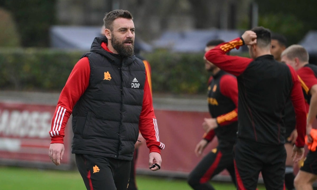 De Rossi quiere ser apoyado como Mourinho