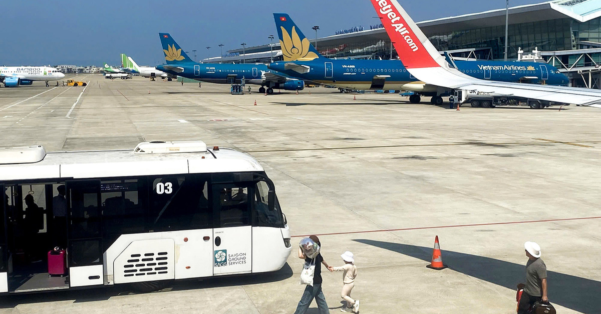 Polémique autour de la « voie prioritaire » qui coûtera 100 000 VND par passager à l'aéroport de Da Nang