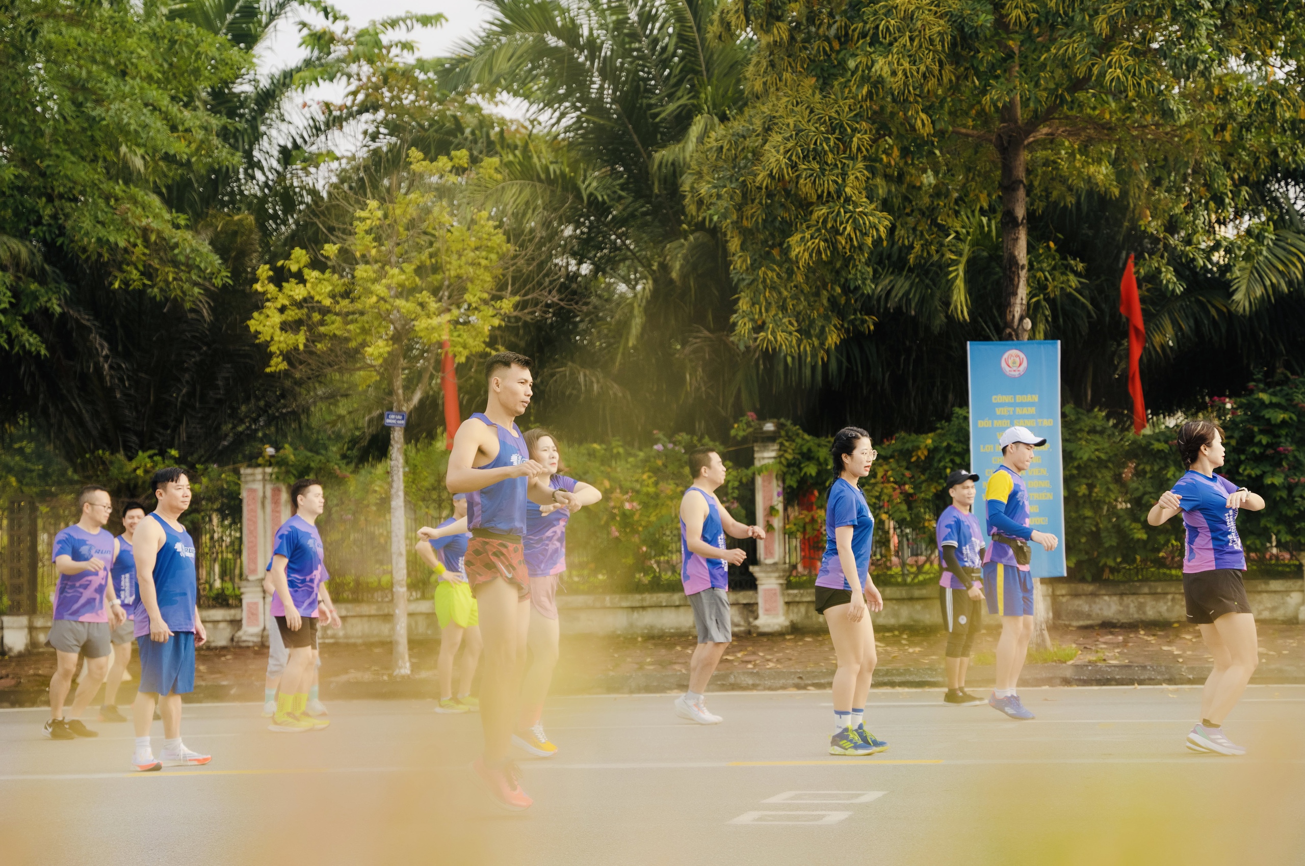 Từ nữ công sở đi bộ 500 m đã ‘hổn hển’ đến chạy quãng đường 20 km- Ảnh 6.