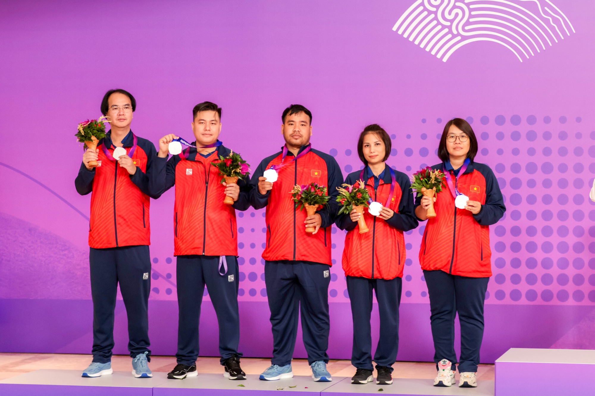 ASIAD 19 ngày 2-10: Nguyễn Thị Oanh mất huy chương 3.000m  - Ảnh 10.