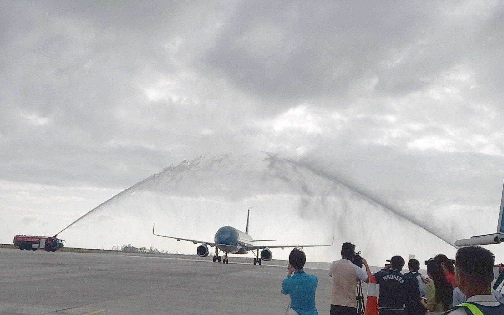 Evento - Khanh Hoa: Dando la bienvenida al primer vuelo del año del Dragón 2024