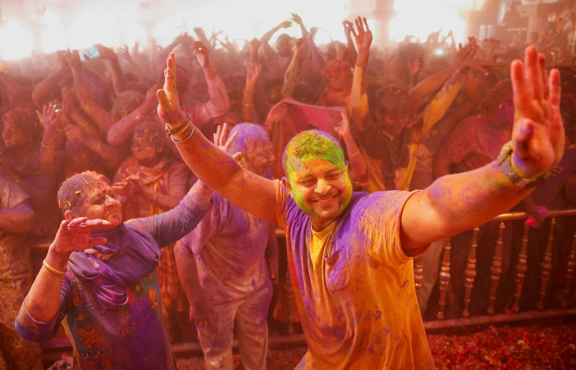 [Foto] Farbenfrohes Hindu-Fest Holi, Foto 3