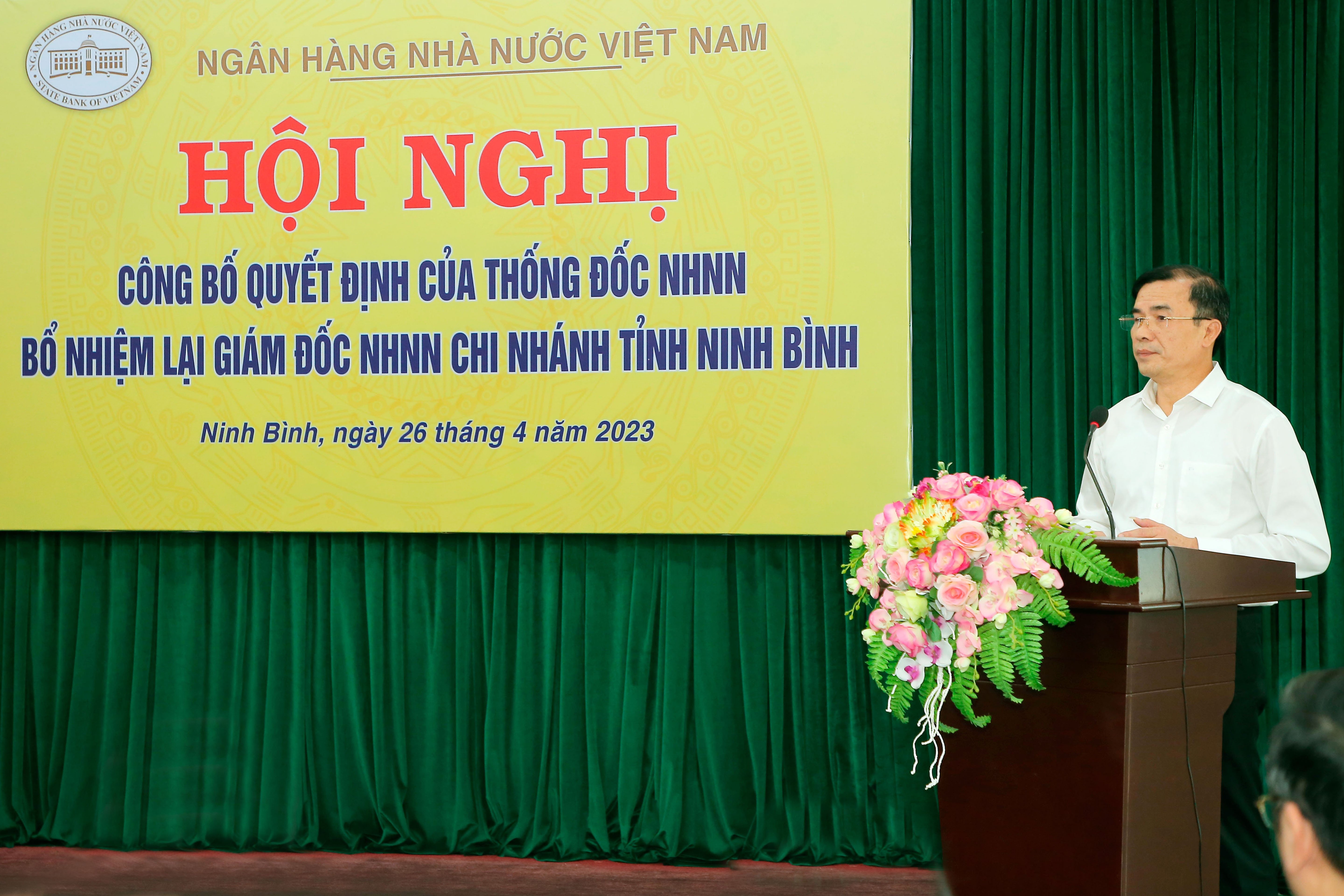 cong bo quyet dinh bo nhiem lai giam doc nhnn chi nhanh tinh ninh binh