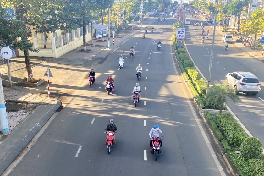 ผู้สมัครกว่า 14,000 คนในจังหวัดซาลายเข้าสอบรับปริญญามัธยมศึกษาตอนปลายประจำปี 2566 อย่างเป็นทางการแล้ว รูปภาพ 1