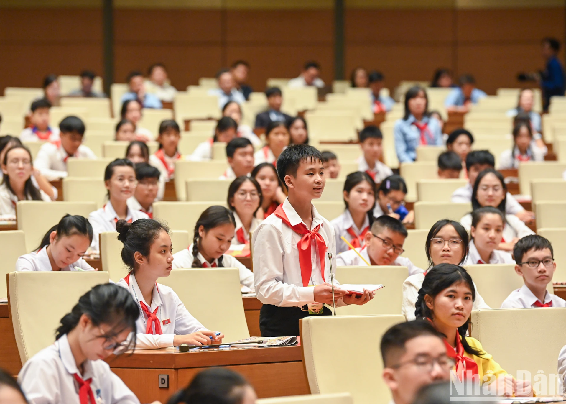 [Ảnh] “Quốc hội trẻ em” chất vấn về bạo lực học đường và tác hại của thuốc lá ảnh 8