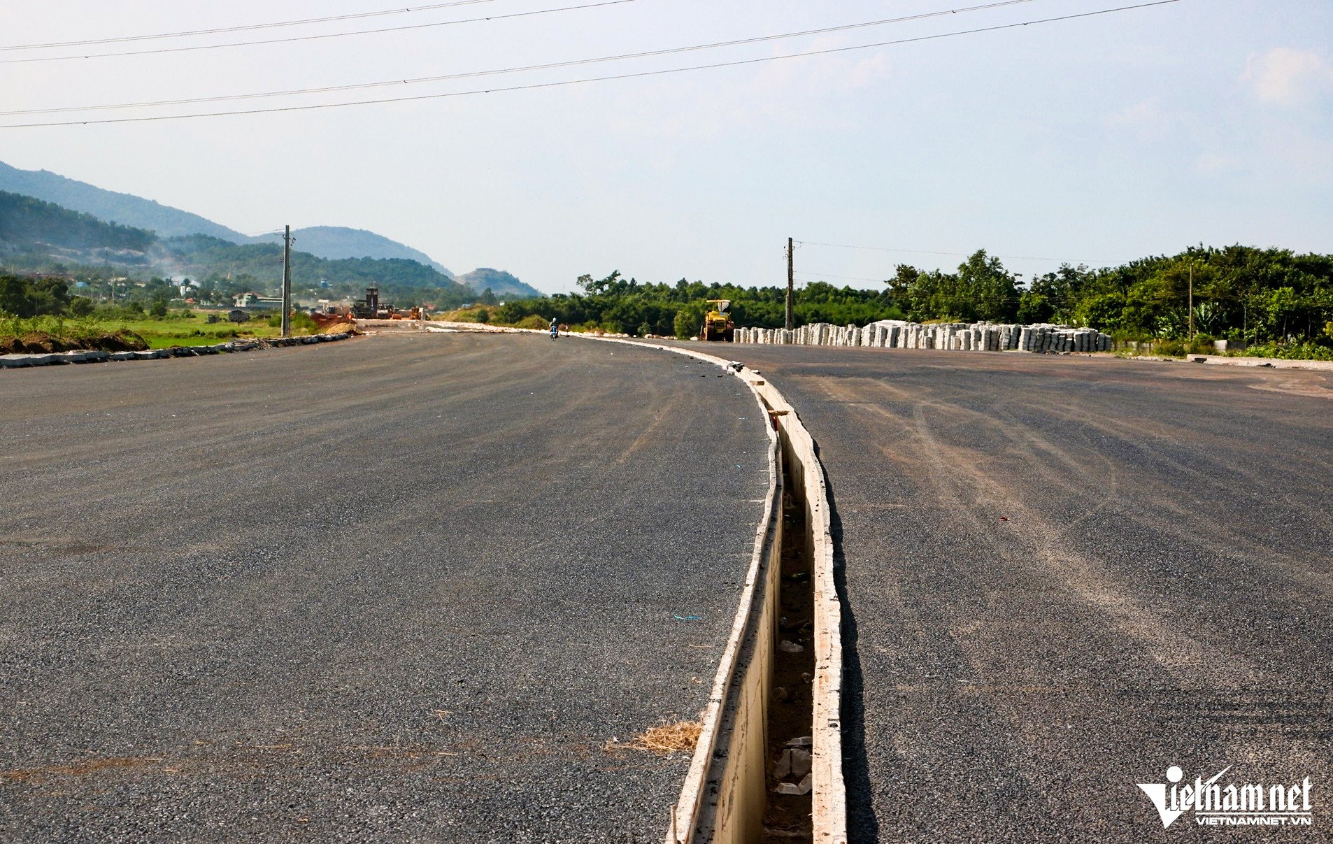 Autoroute Bien Hoa Vung Tau 10jpg 119665.jpg