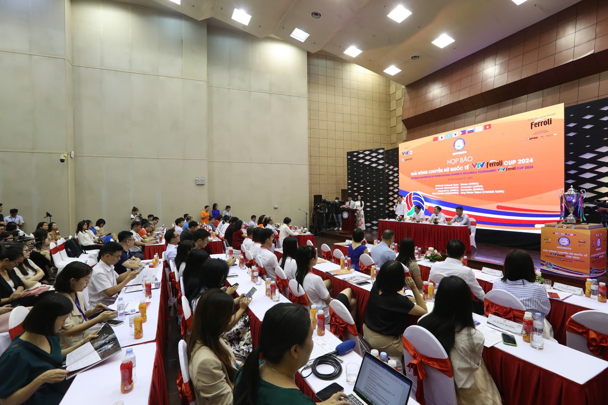 Giải bóng chuyền nữ quốc tế VTV Ferroli Cup 2024 có tiền thưởng 'khủng', nhiều đối thủ hay- Ảnh 2.