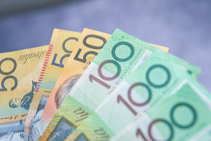 Australian dollar price is relatively stable; AUD at ACB decreased in both directions