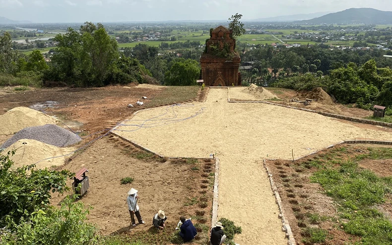 Corregir la ejecución del Proyecto de restauración, embellecimiento y puesta en valor de la Torre Banh It -0