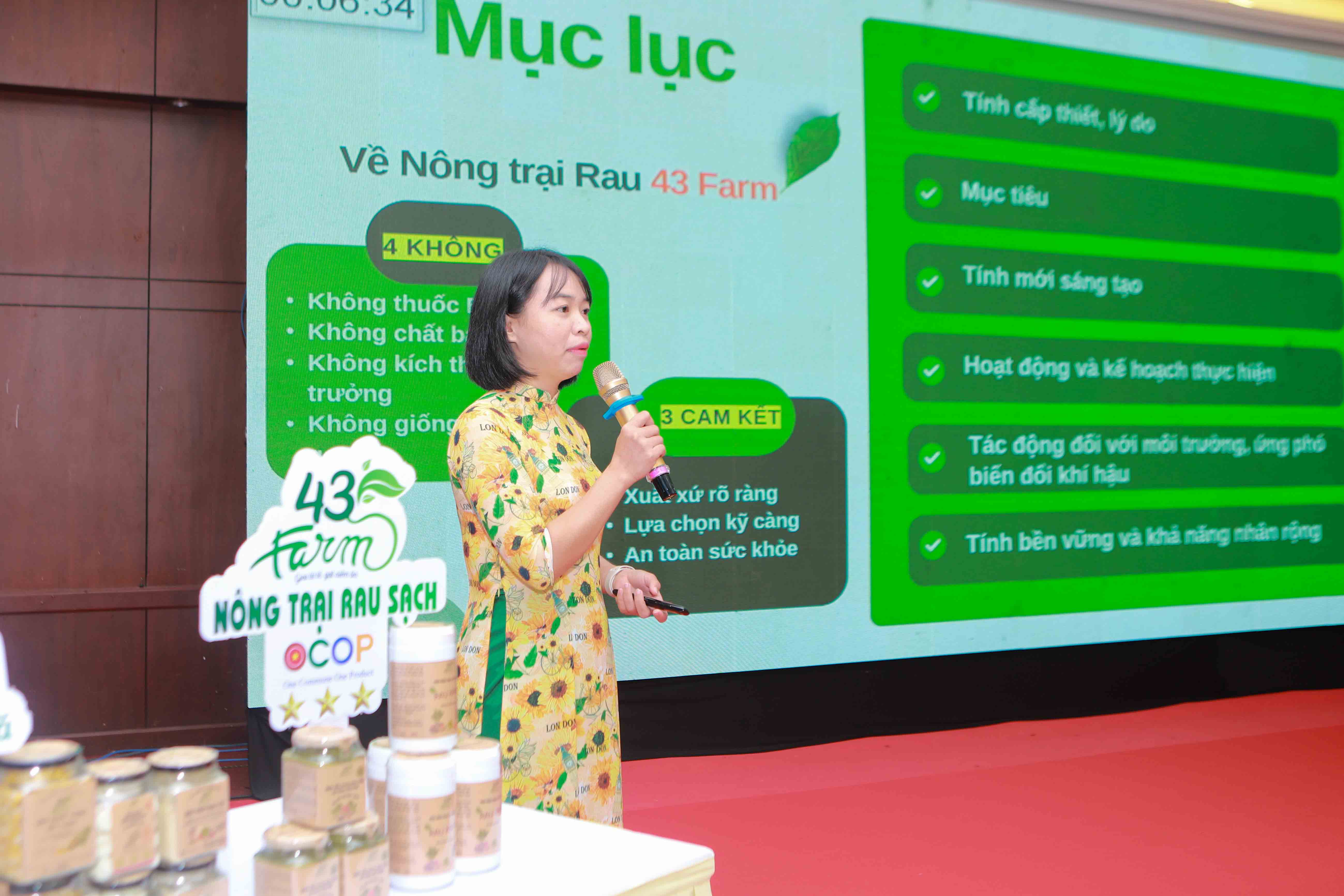 Tôn vinh tinh thần khởi nghiệp sáng tạo và chuyển đổi xanh của phụ nữ khu vực miền Trung- Ảnh 2.