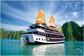 How much does it cost to rent a cruise in Ha Long? Khat Vong Viet Travel Company suggests tips to save costs