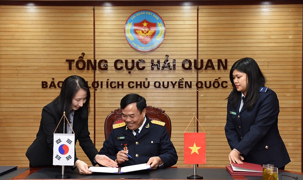 ベトナム・韓国税関が優先企業に関する相互承認協定を締結した。