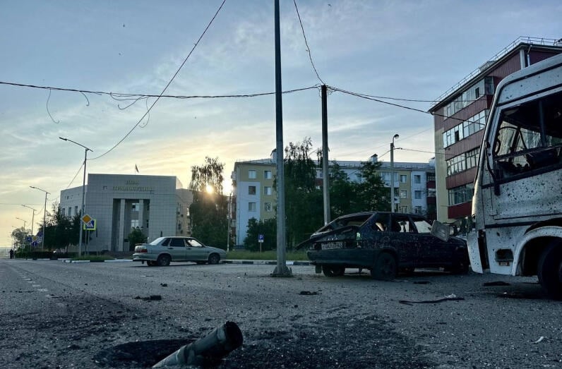 Ucrania lanzó un contraataque en territorio ruso después de un gran ataque aéreo, foto 1