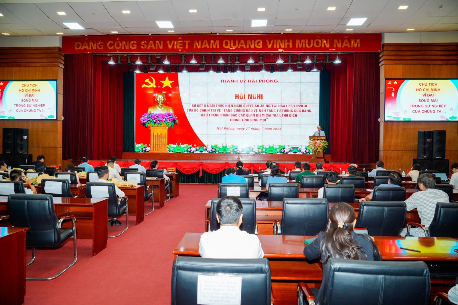 promote the strength of solidarity to build Hai Phong city into a clean and green city, image 2