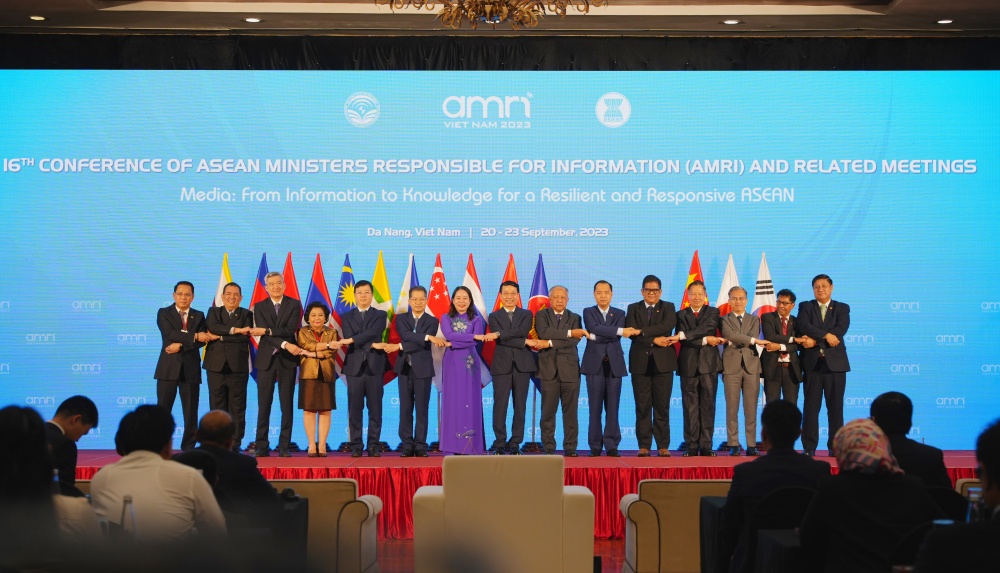 Event - Vietnam's outstanding contributions at the ASEAN Information Ministers' Meeting (Image 2).