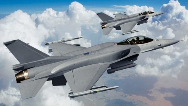 What happens when a US F-16 encounters a Russian air defense system?