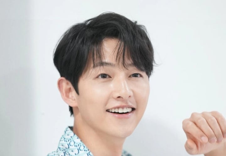 Song Joong Ki a été élu l'une des stars « les plus heureuses après le divorce ».