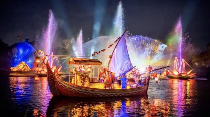 The Venice River at Mega Grand World, once completed, will recreate the bustling trading and tourism scene on the wharf and under the boats, and will also be the stage for the cutting-edge sound, light and technology performance of the show 