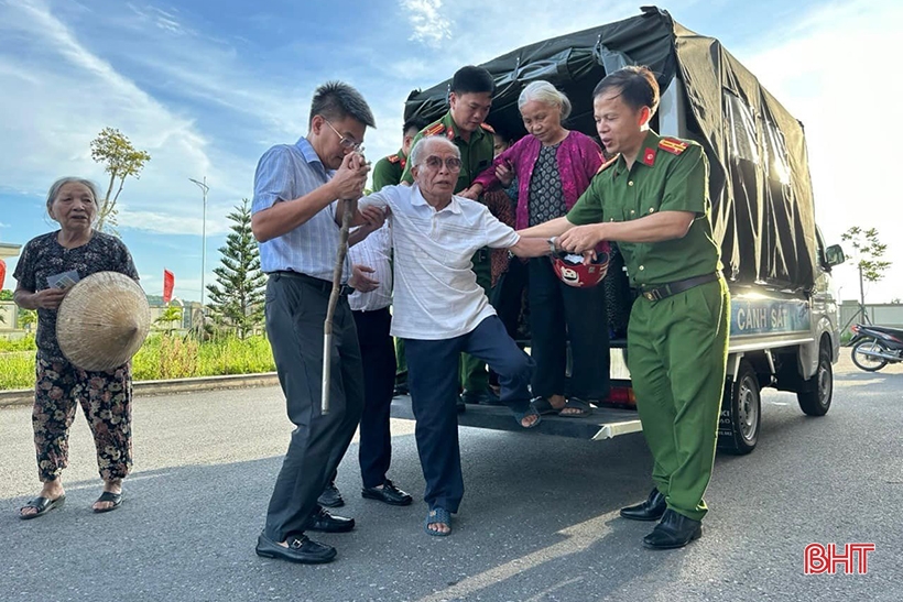 ตำรวจห่าติ๋ญเปิดใช้งานบัญชีระบุตัวตนทางอิเล็กทรอนิกส์แล้วกว่า 859,000 บัญชี