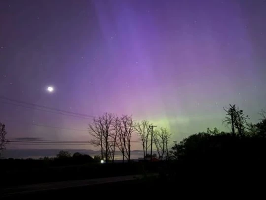 Advertencia de una enorme tormenta solar que provocará auroras de colores