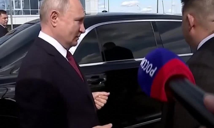 Kim Jong-un expérimente la voiture privée de Poutine