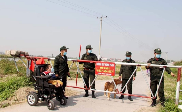 Tiếng kẻng bình yên của Mạnh - Ảnh 1.