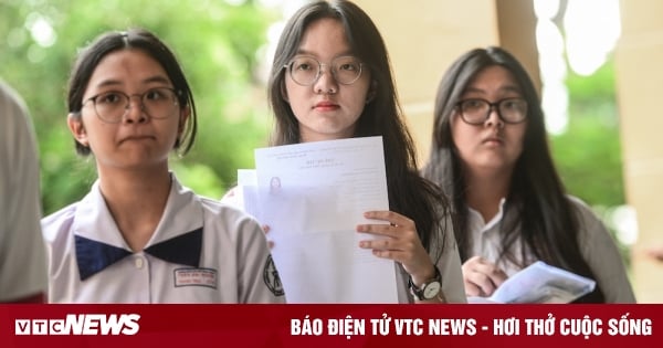 ¿Por qué la Universidad Nacional de Ciudad Ho Chi Minh cambió repentinamente la estructura del examen de evaluación de competencias de 2025?