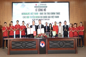 Herbalife Vietnam เป็นผู้สนับสนุนอย่างเป็นทางการของทีมฟุตบอลชาติเวียดนาม