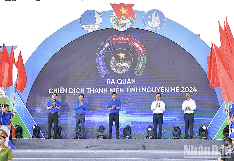 [Photo] Panorama of the Launching Ceremony of the 2024 Summer Youth Volunteer Campaign photo 7