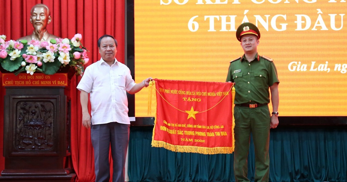 Lá cờ đầu phong trào thi đua “Vì an ninh Tổ quốc” | Báo Gia Lai điện tử