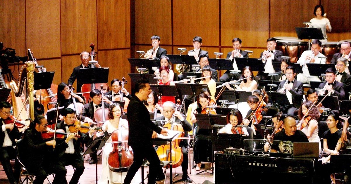 Two concerts to celebrate HBSO's 30th anniversary