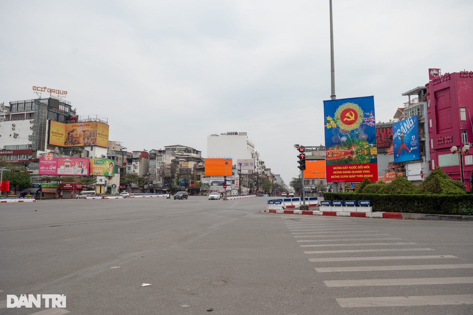 Hà Nội: Đường phố thênh thang ngày mùng một Tết - 7