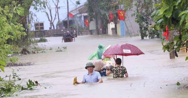 Lũ trên hàng loạt sông đã xuống, vùng trũng thấp Chương Mỹ của Hà Nội vẫn phải mất 10